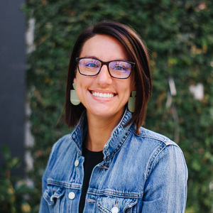 Lauren Connelly